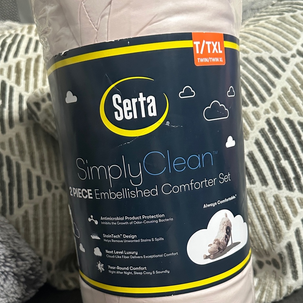 Serta SimplyClean Pink Comforter Set twinXL